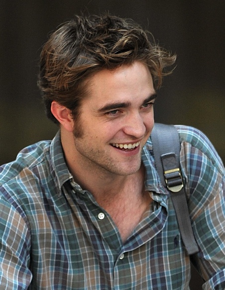 What is worth noting, with regard to the term 'Robert-Pattinson Haircuts' is that it is a term that refers to a series of unique haircuts that Robert Pattinson was seen with in the duration when he acted the Twilight, and the period thereafter. These were characterized by medium sized hair, shorter on the sides rather than on the top, which was in turn worked into the so-called 'luxurious locks.' It is important to make this distinction, because in the period after that, Robert Pattinson has come to be spotted with a series of other haircuts, including a short crew-cut (which went on to be major news for the tabloids) - but about which there was really nothing unique; so they don't qualify to be termed as Robert Pattinson haircuts in the realest sense of the word.class=the celebrities women